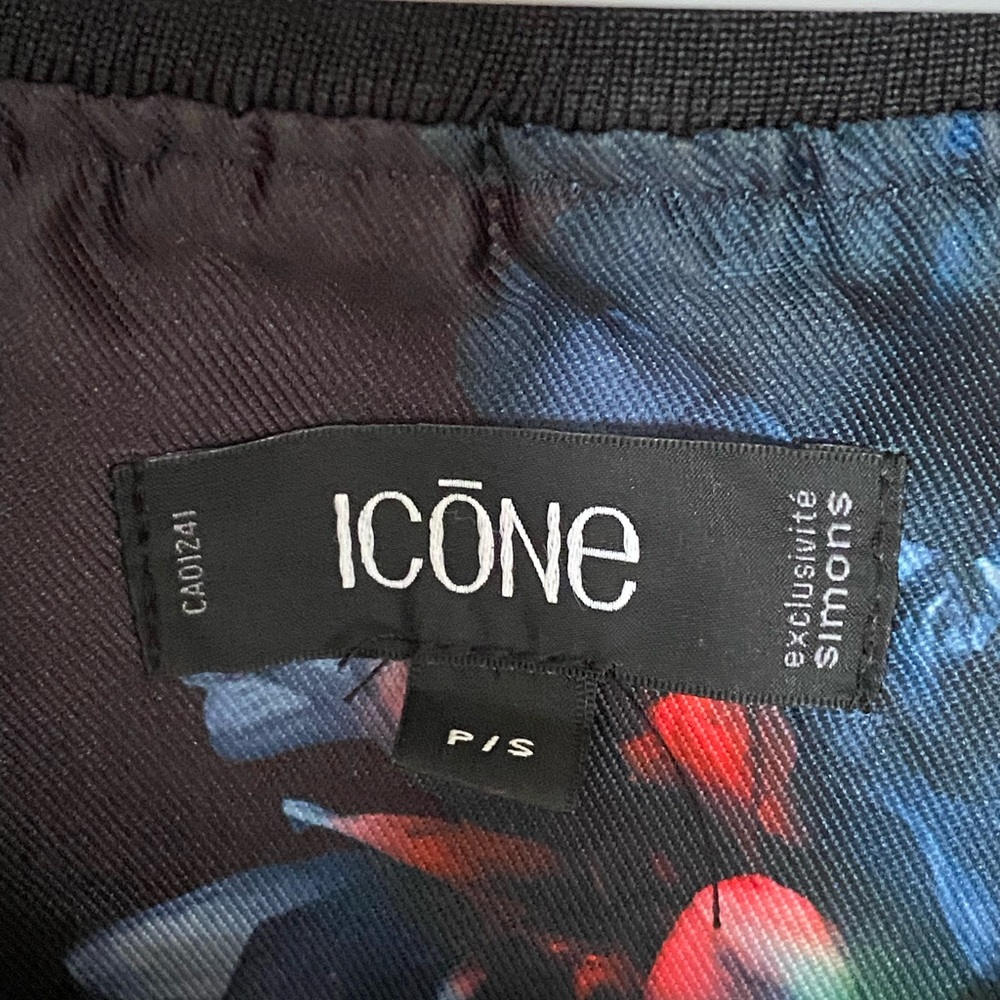 Bomber jacket - Picture 3 of 4